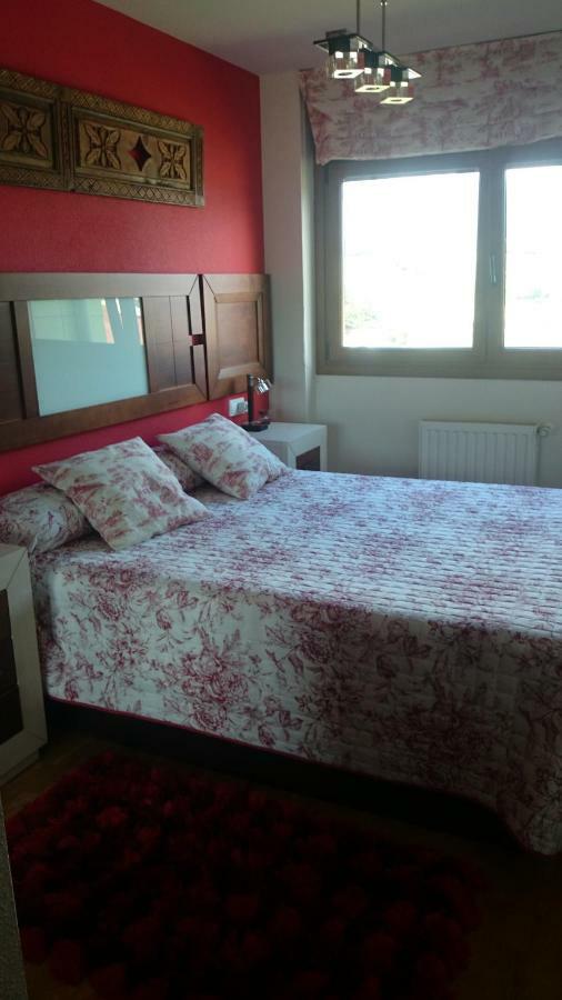 וילאביצ'יוסה Apartamentos Ria De Villaviciosa מראה חיצוני תמונה